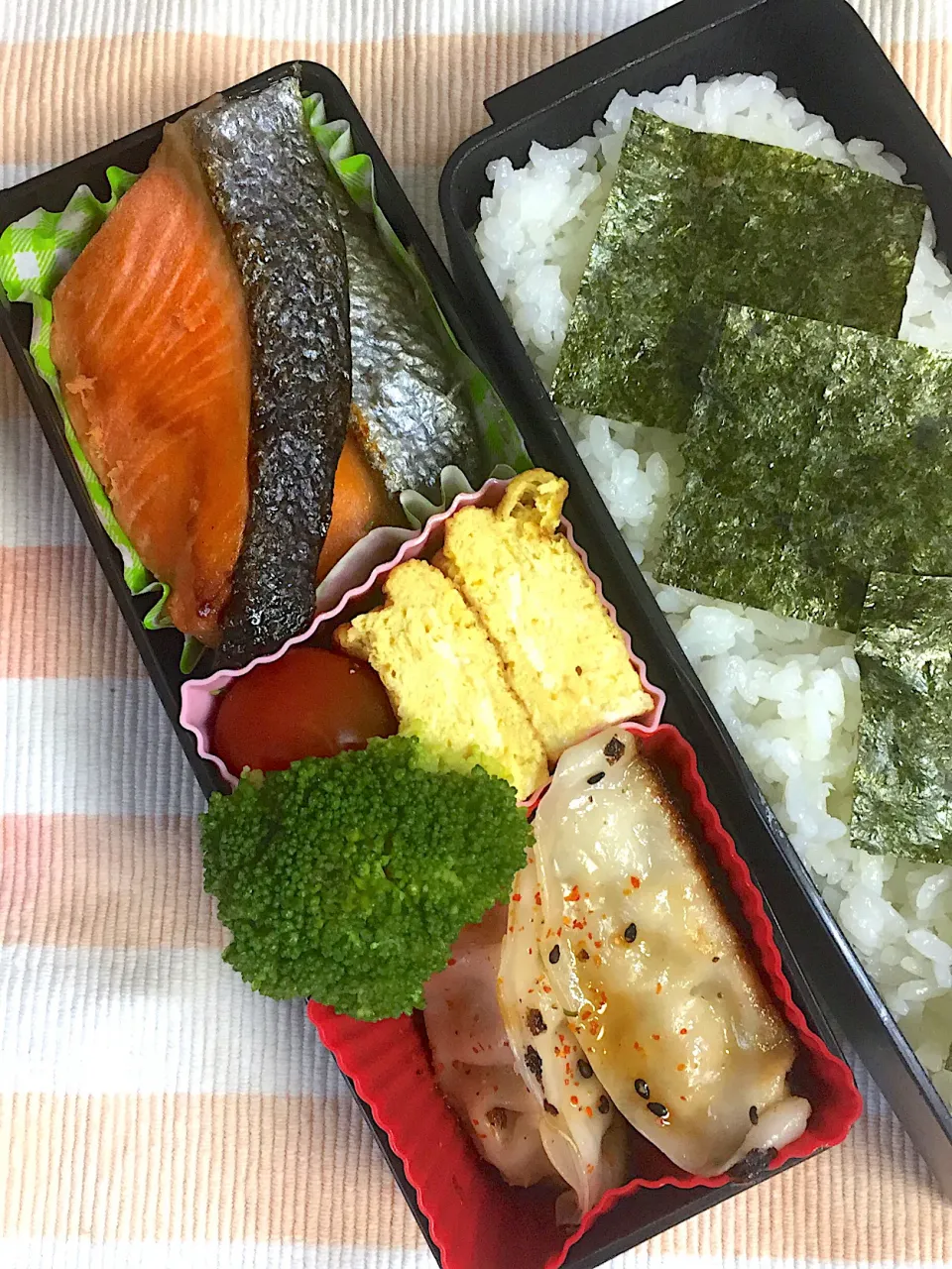 7/1☆旦那☆しゃけ餃子弁当|ちーさん