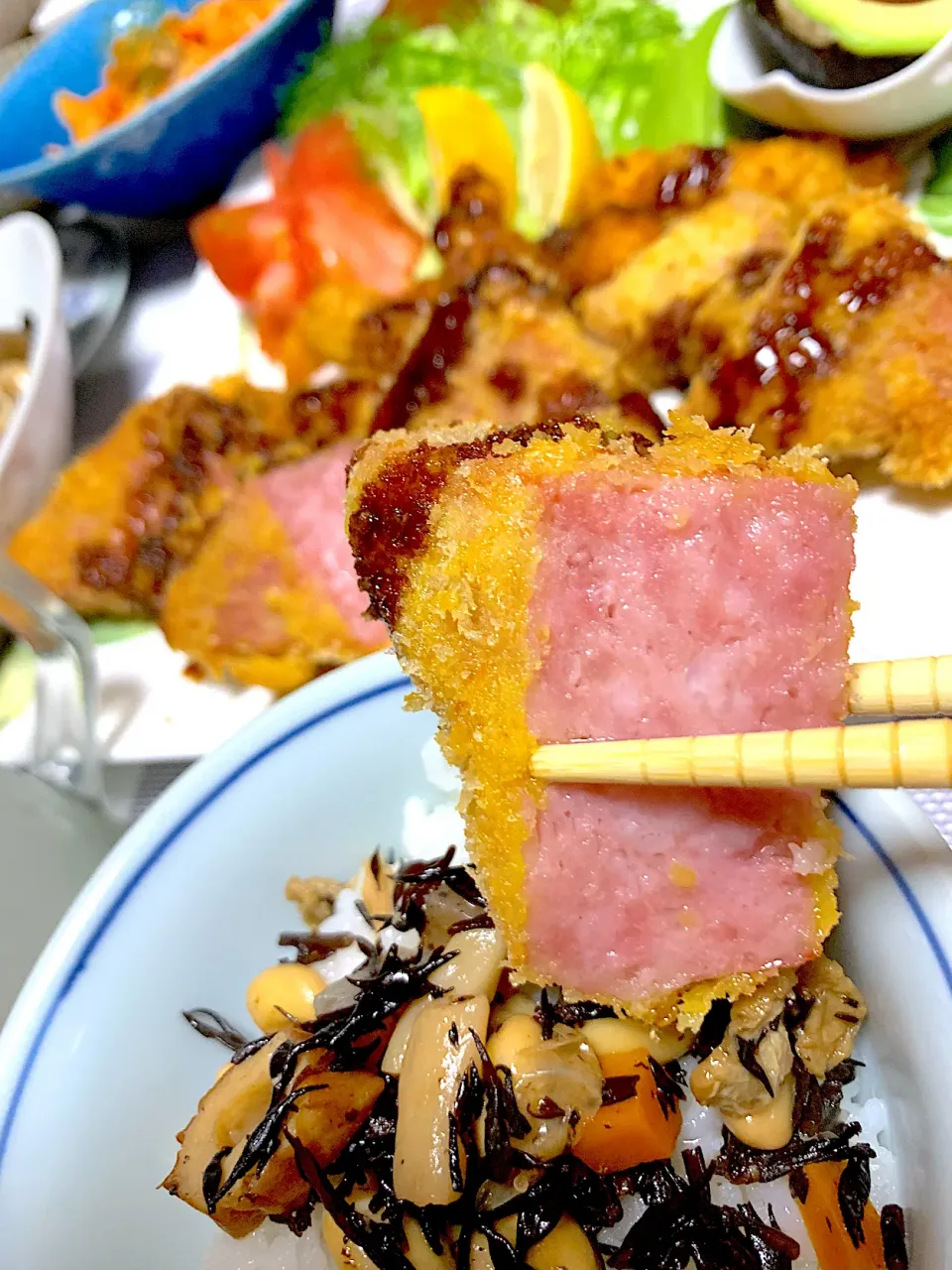 ニノ岡ハムフライとひじきの煮物ご飯|シュトママさん