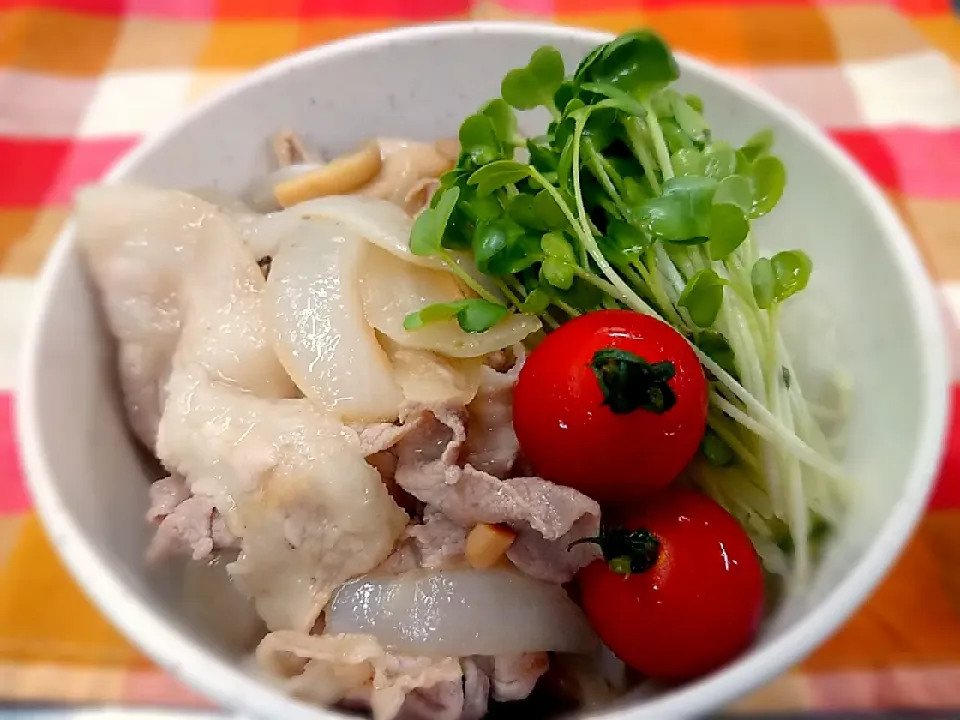 青じそ豚キャベ丼|よっしー(=^ェ^=)さん