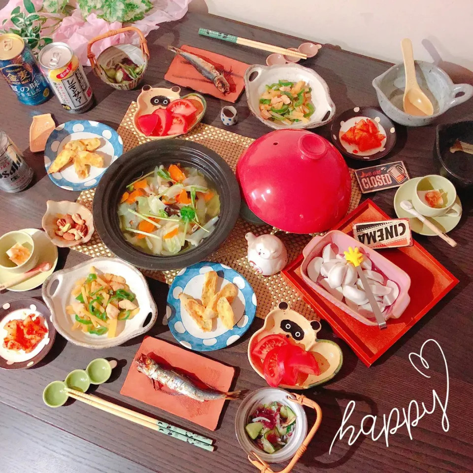 Snapdishの料理写真:晩ごはん / 野菜たっぷり餃子鍋|ぷらっとさん