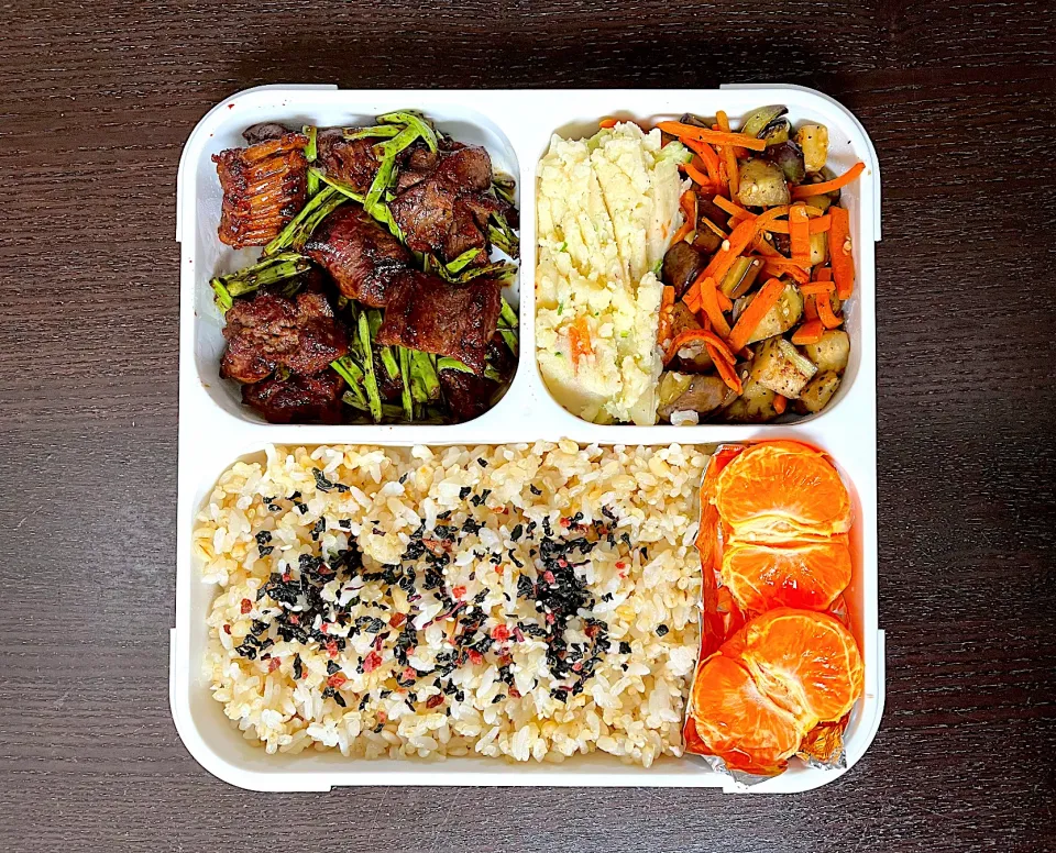 Beef ribs Bento|yeni kartikasariさん