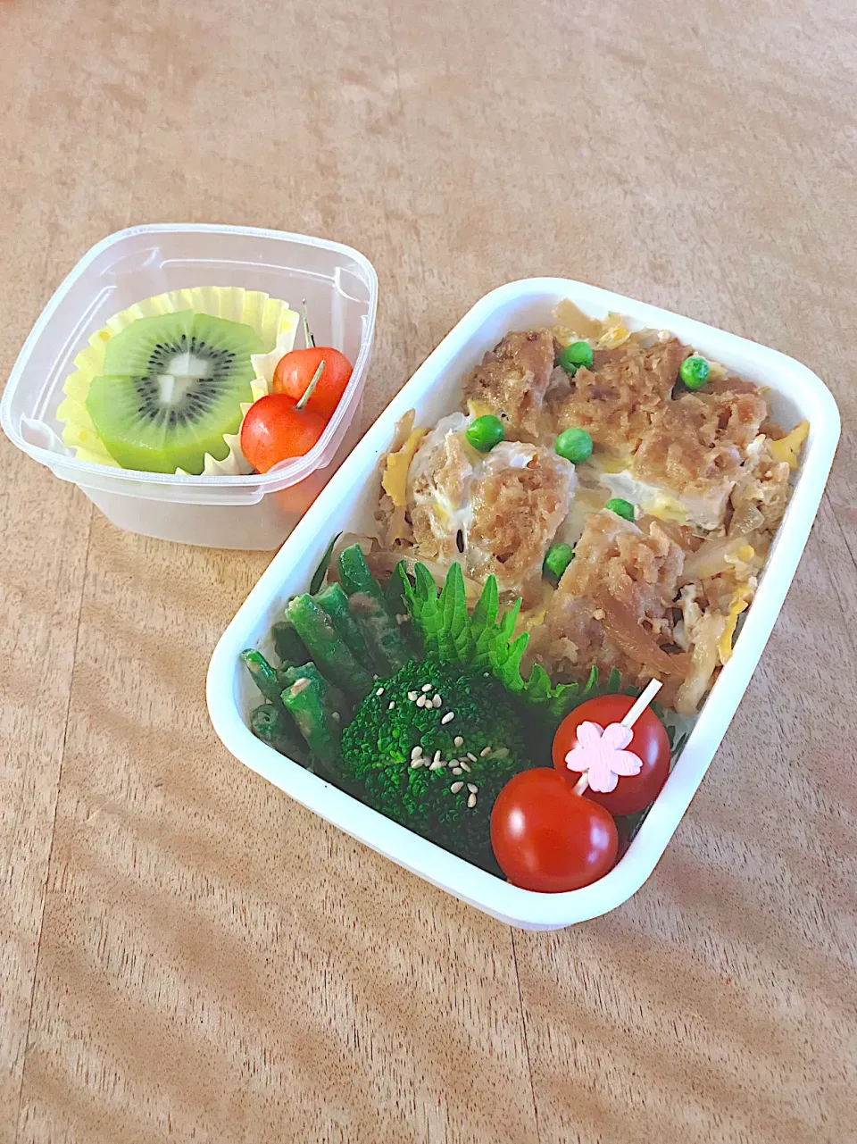 かつ丼弁当|Sakikoさん