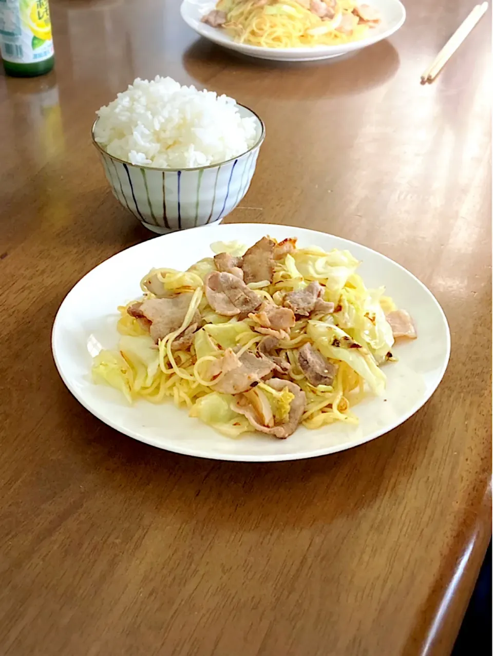 Snapdishの料理写真:塩レモン焼きそば|あっつさん