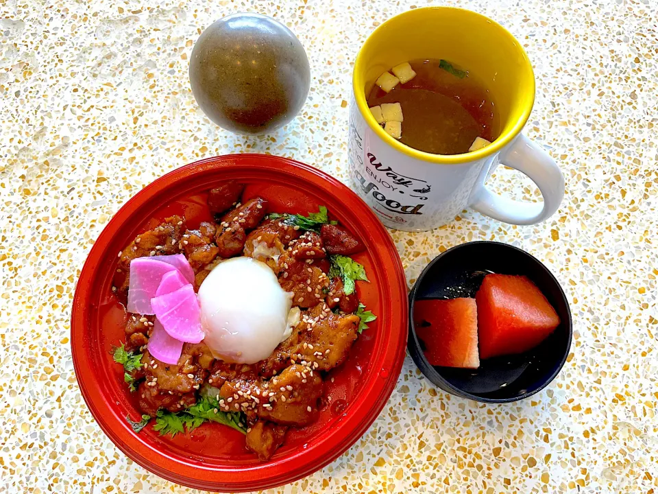 光る泥団子と焼き鳥丼ランチ|Noriyuki Saitoさん