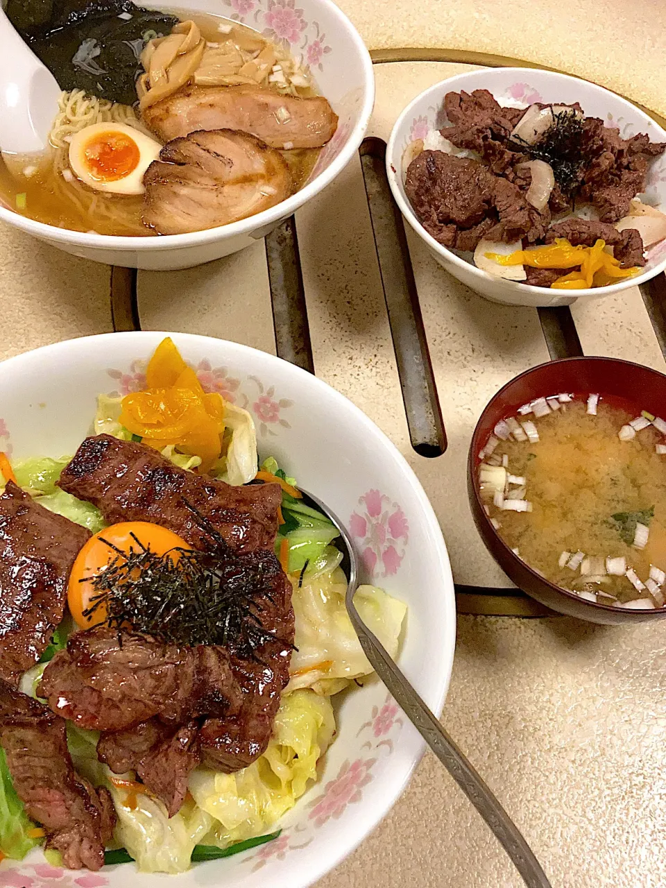 #特製丼　 #ハラミ丼セット|𝕜𝕪𝟙𝟘𝟚𝟘𝟙𝟠さん