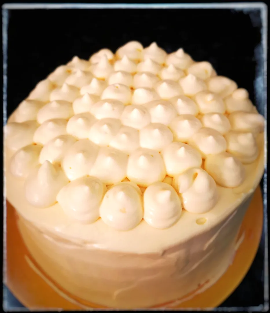 Durian cake. Used one whole durian. Yummy|サンドラ リーさん