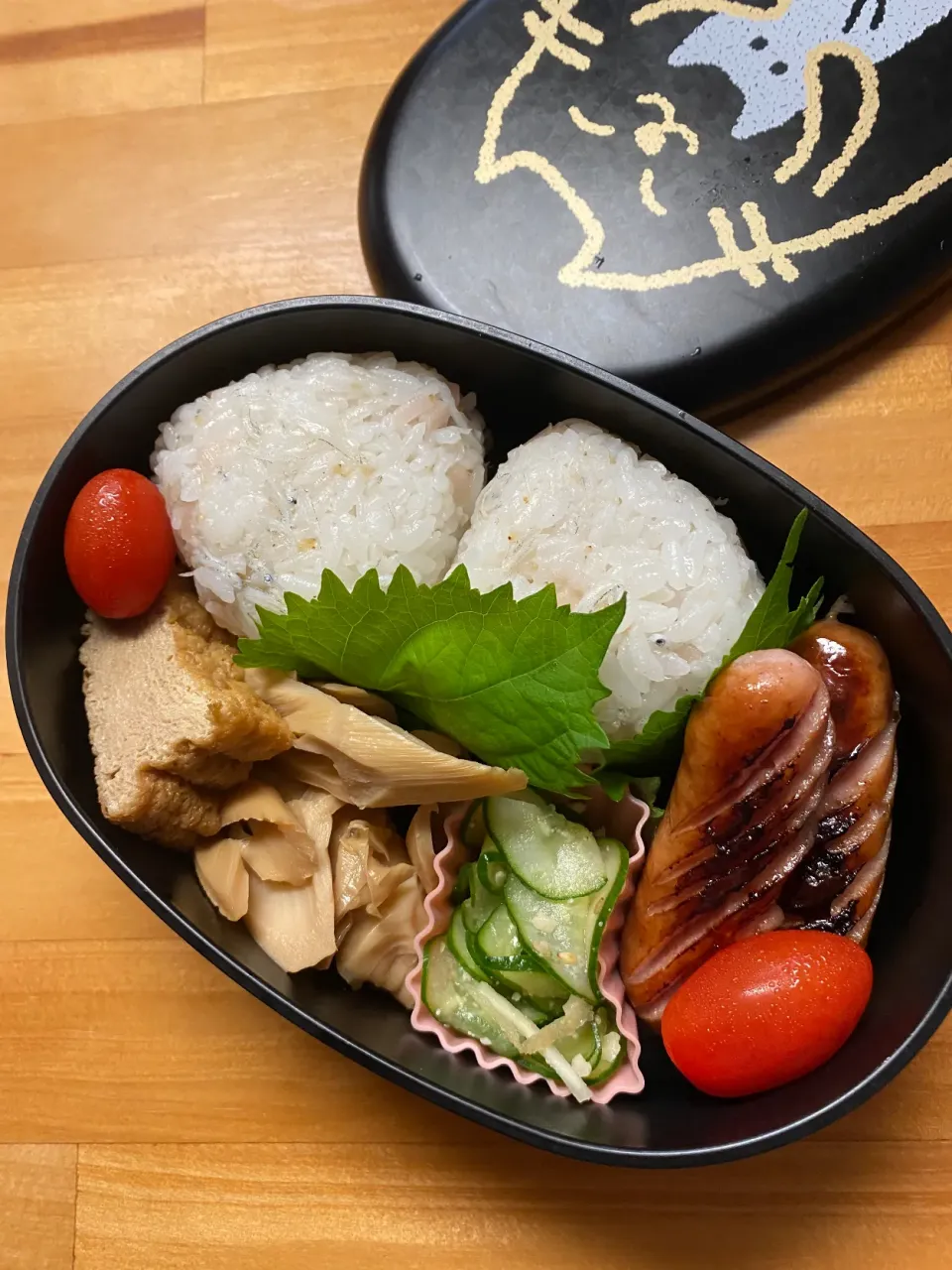 Snapdishの料理写真:おにぎり弁当|aru_sakazakさん