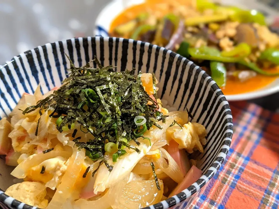 Snapdishの料理写真:めんつゆで木の葉丼☆*°|奈津美さん