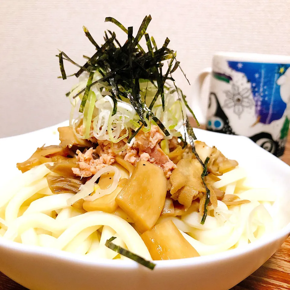 さっぱりサラダうどん🥗|たん助さん