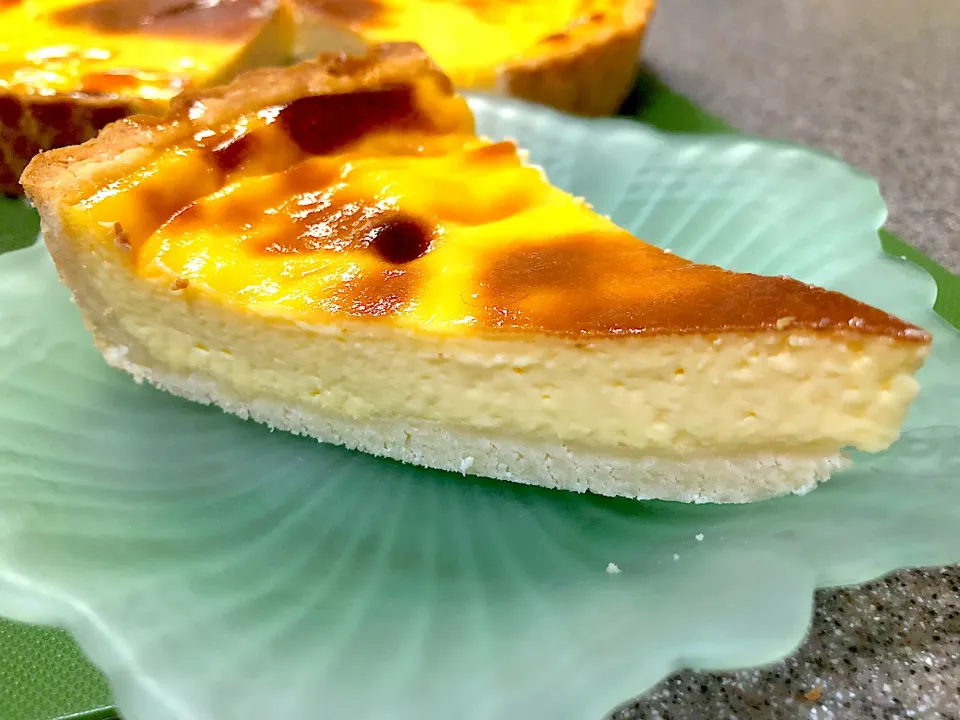 One slice of egg tart|Ronaさん