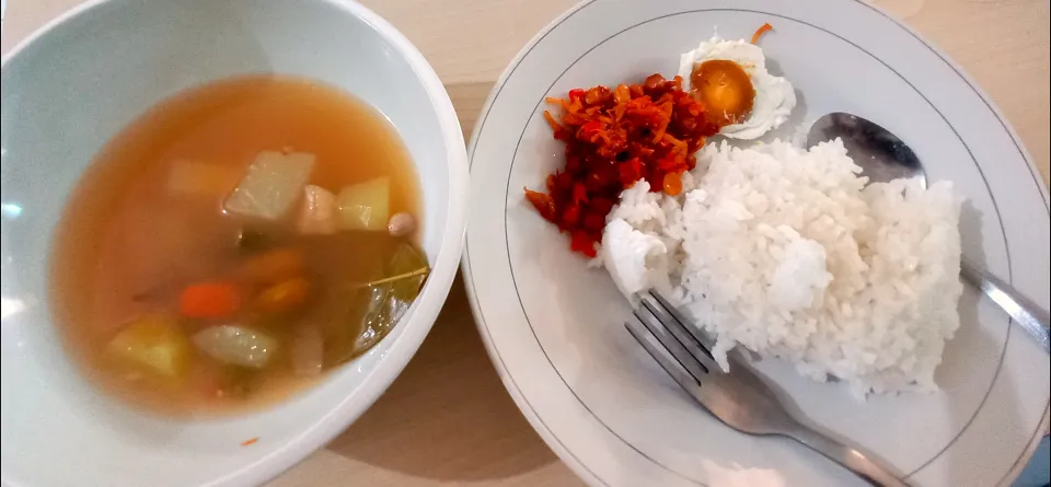 balado teri kacang, telor asin, sayur asem|chef bungさん