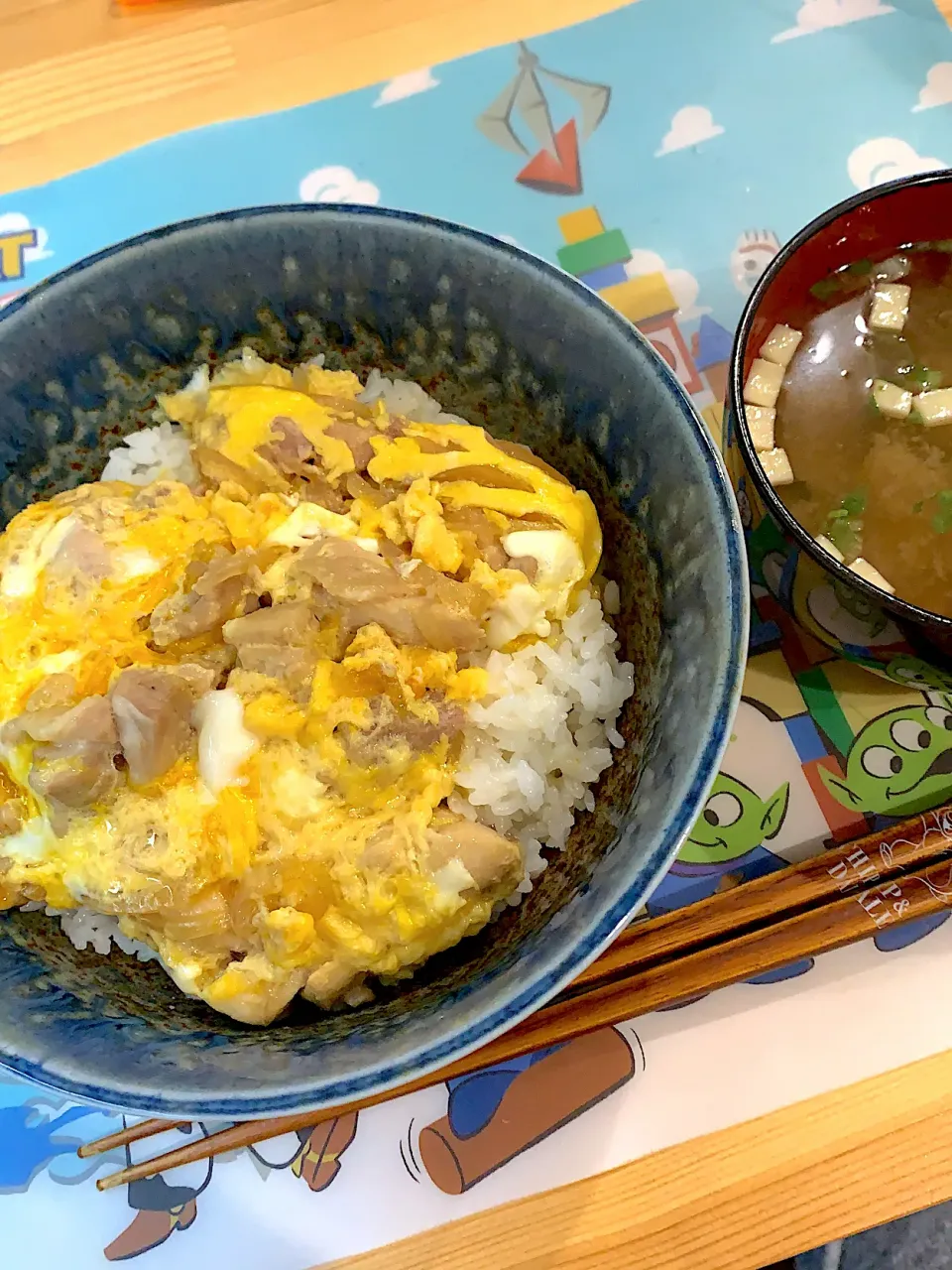 親子丼|ぺろたんさん