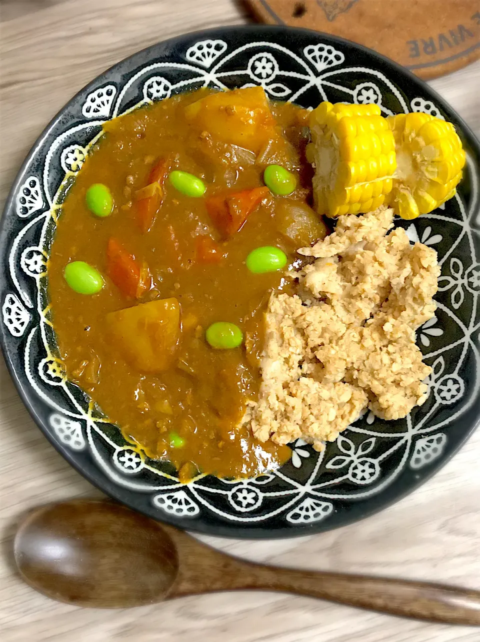 お子様用カレー🍛給食風⭐︎オートミール|くろねこじったん‍さん