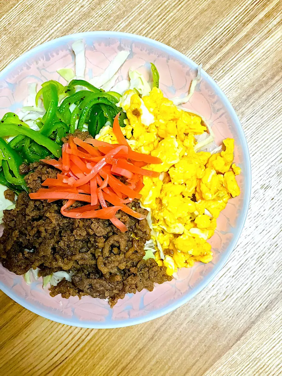 キャベツ増し増しそぼろ丼|キチさん