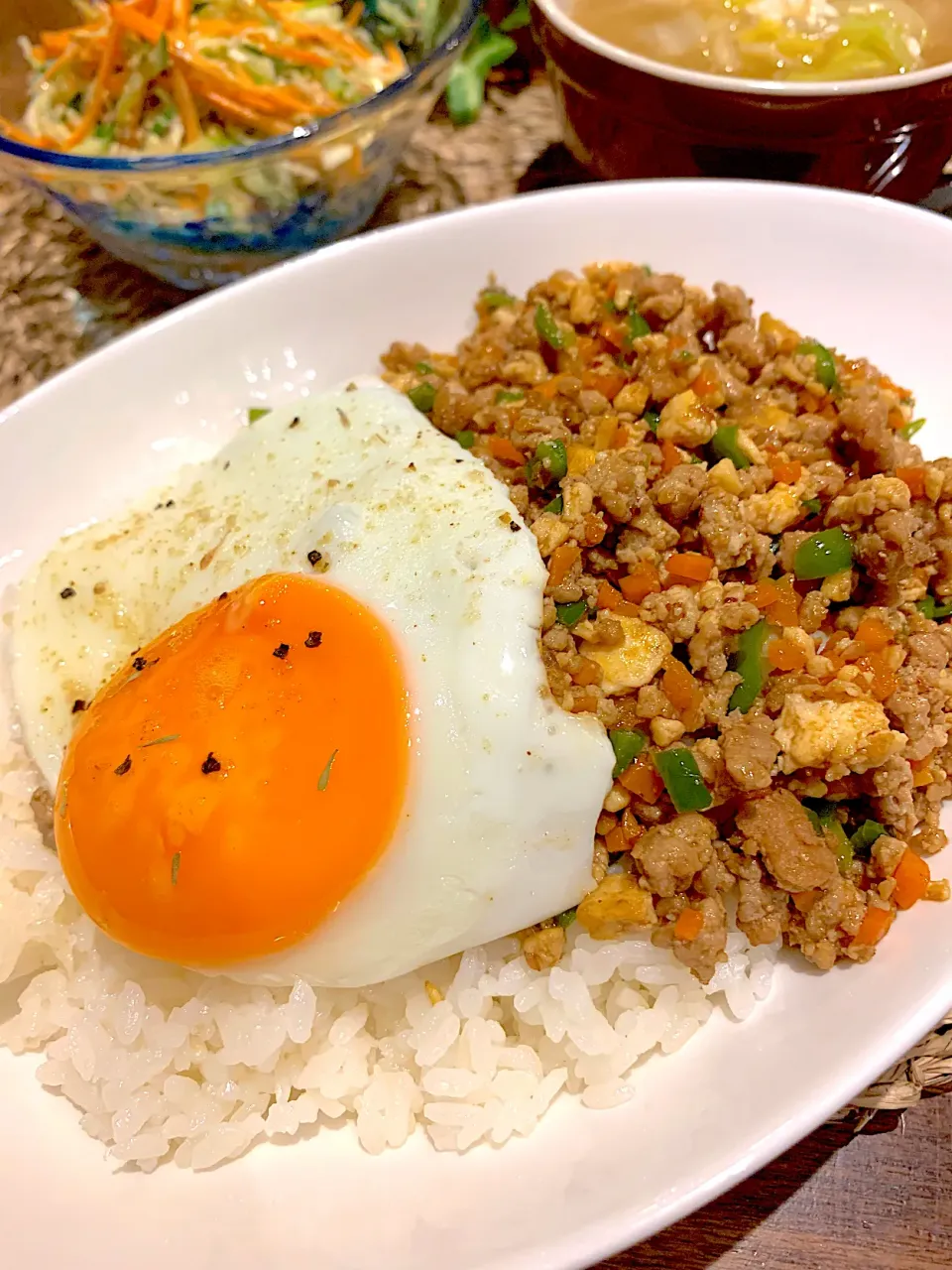 豆腐と鶏ひき肉のガパオライス風|ryosanさん