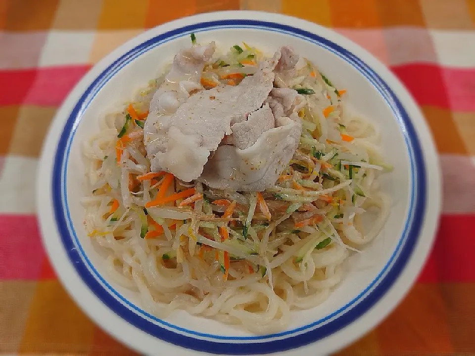 ごまだれうどん|よっしー(=^ェ^=)さん