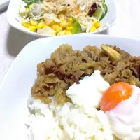 Snapdishの料理写真:カレー牛丼|彩さん