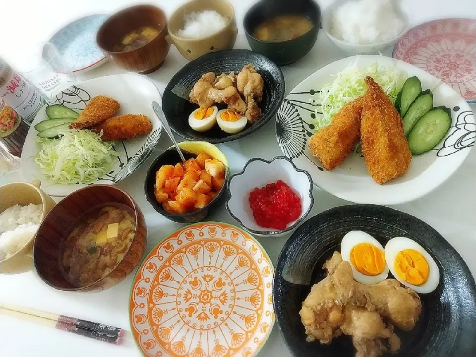 夕食(*^^*)
アジフライドポテト&キャベツサラダ
手羽元と卵煮
筋子醤油漬け
カクテキ
お味噌汁(なめこ、豆腐、ワカメ)|プリン☆さん