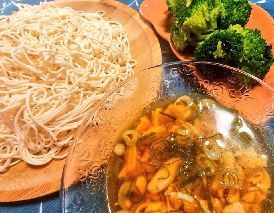 ★印度🇮🇳鶏カレー とうふ素麺
★ブロ様🥦 w/塩昆布|マギーさん