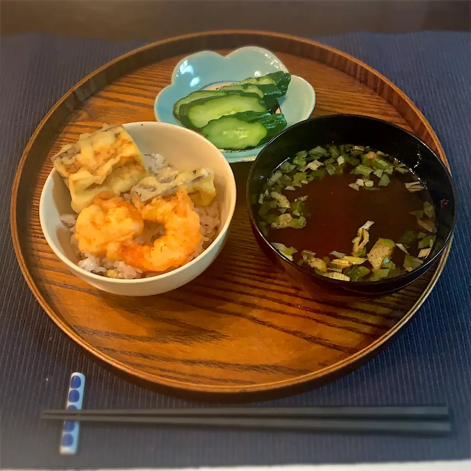 Snapdishの料理写真:朝のお茶碗天丼|Yochipyさん