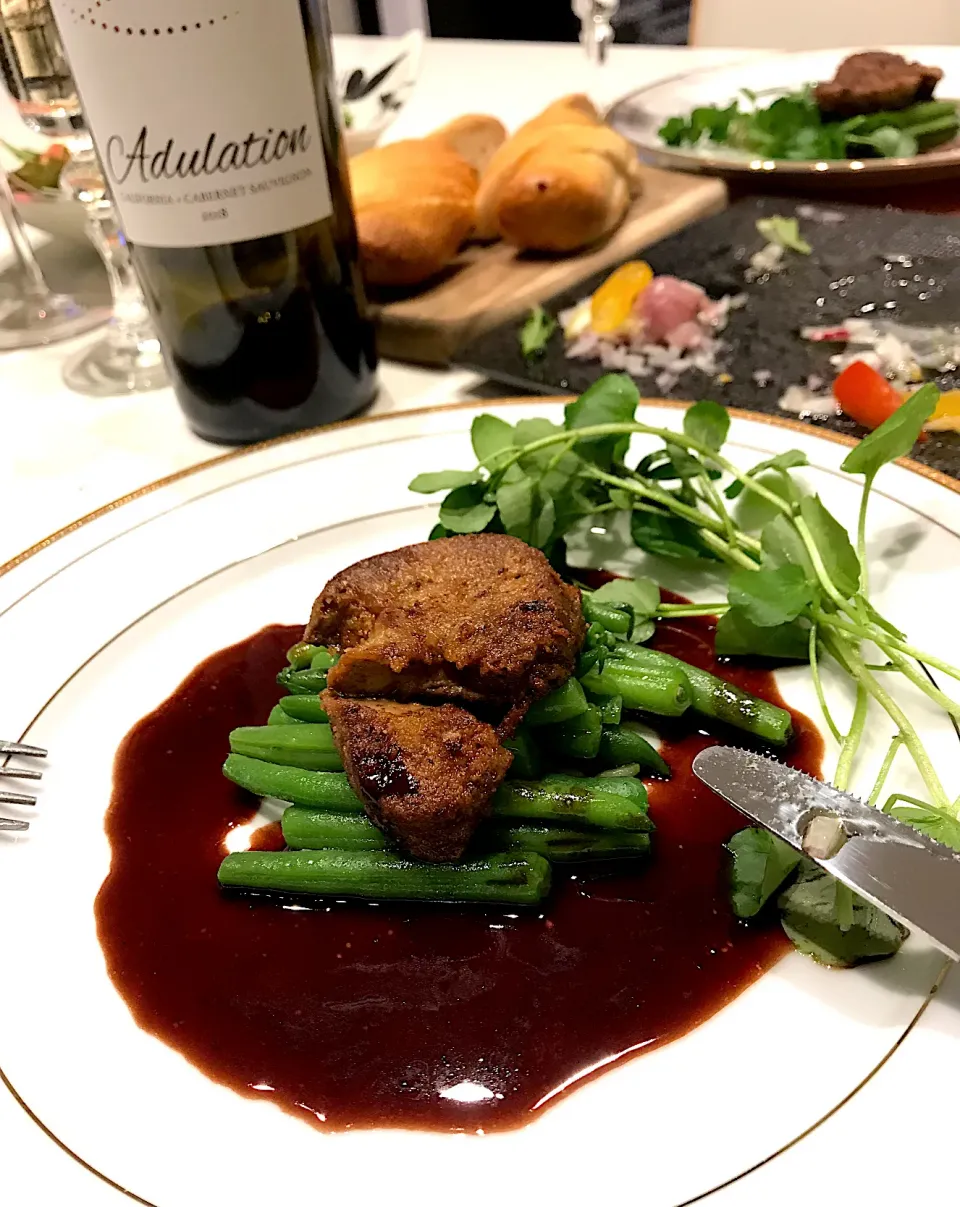 ホアグラのソテー赤ワインソース🍽➰🍷😋|ナムナムさん