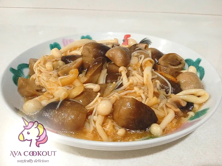 3 Ways Mushroom 🍄
Check out the recipe at my YouTube Channel
 ' Ava Cookout '|Averine Micheleさん