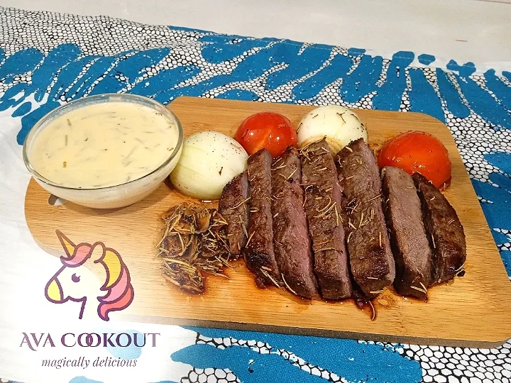 Snapdishの料理写真:Rosemary Beef with Cheesy Sauce
Check out the recipe at my YouTube Channel
 ' Ava Cookout '|Averine Micheleさん