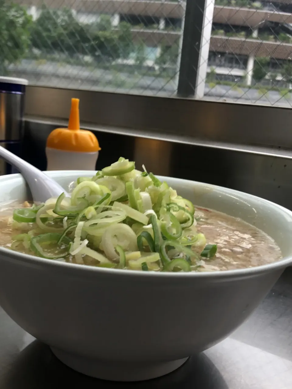 #ホープ軒　ラーメン、ネギ入れ|Hajime Sakaiさん