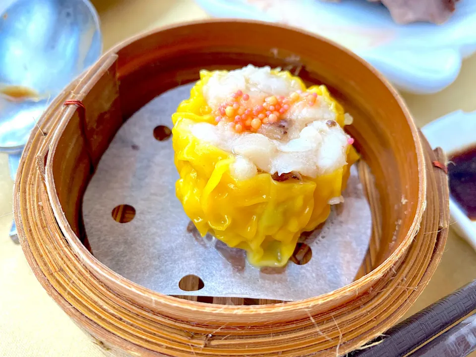 Steamed shrimp and minced pork dumpling|skyblueさん