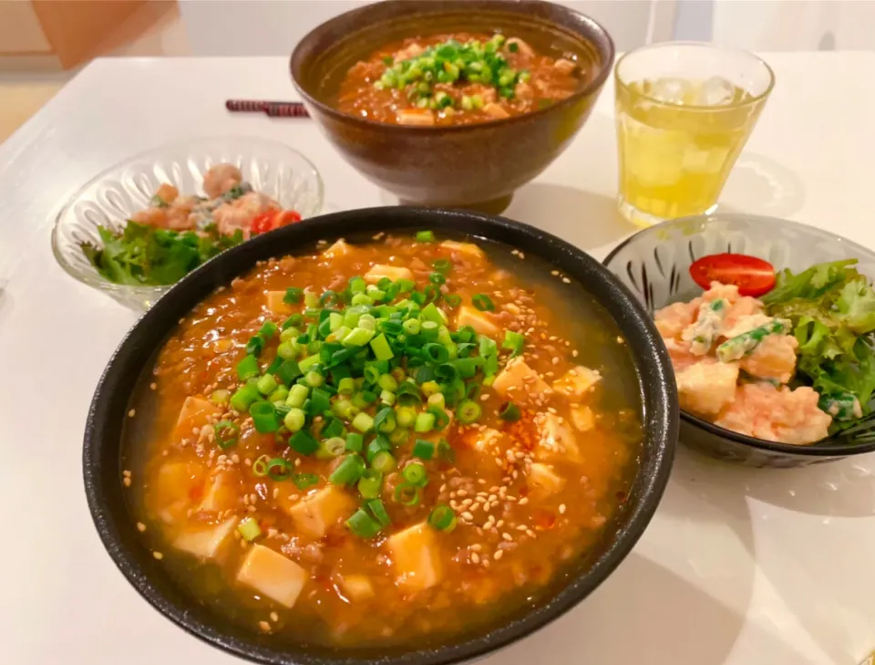 麻婆ラーメン|はる꒰(๑´•.̫ • `๑)꒱さん