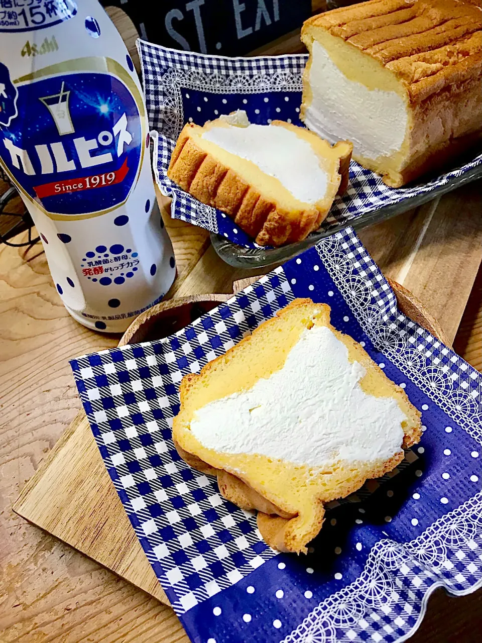 Snapdishの料理写真:カルピスクリームの生パウンドケーキ|真珠きょうだいママさん