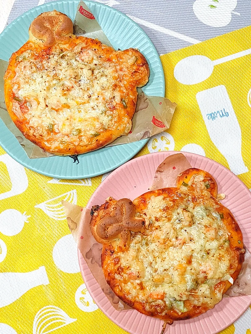 ダーリンベーカリー🥖🍞🥐🥞🍔🌭🍕
大豆粉のクマたんﾋﾟｯﾂｧｰ(｢🍕･ω･)｢🍕
myℬⁱʳᵗᑋᵈᵃᵞ‎pizzaらしい///////♥️|キャサリンさん