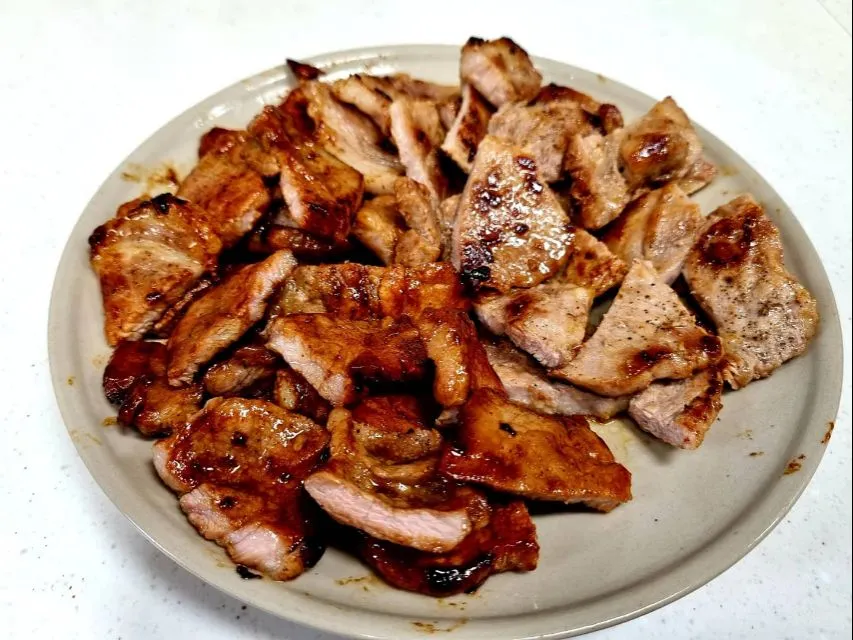 pan-seared pork shoulder|steven z.y.さん