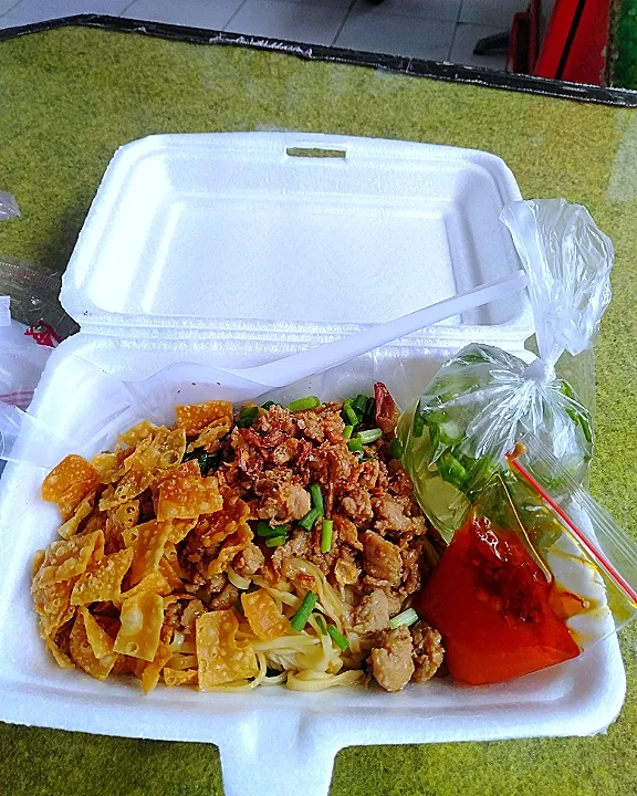 bakmi ayam|somkidria83@gmail.comさん