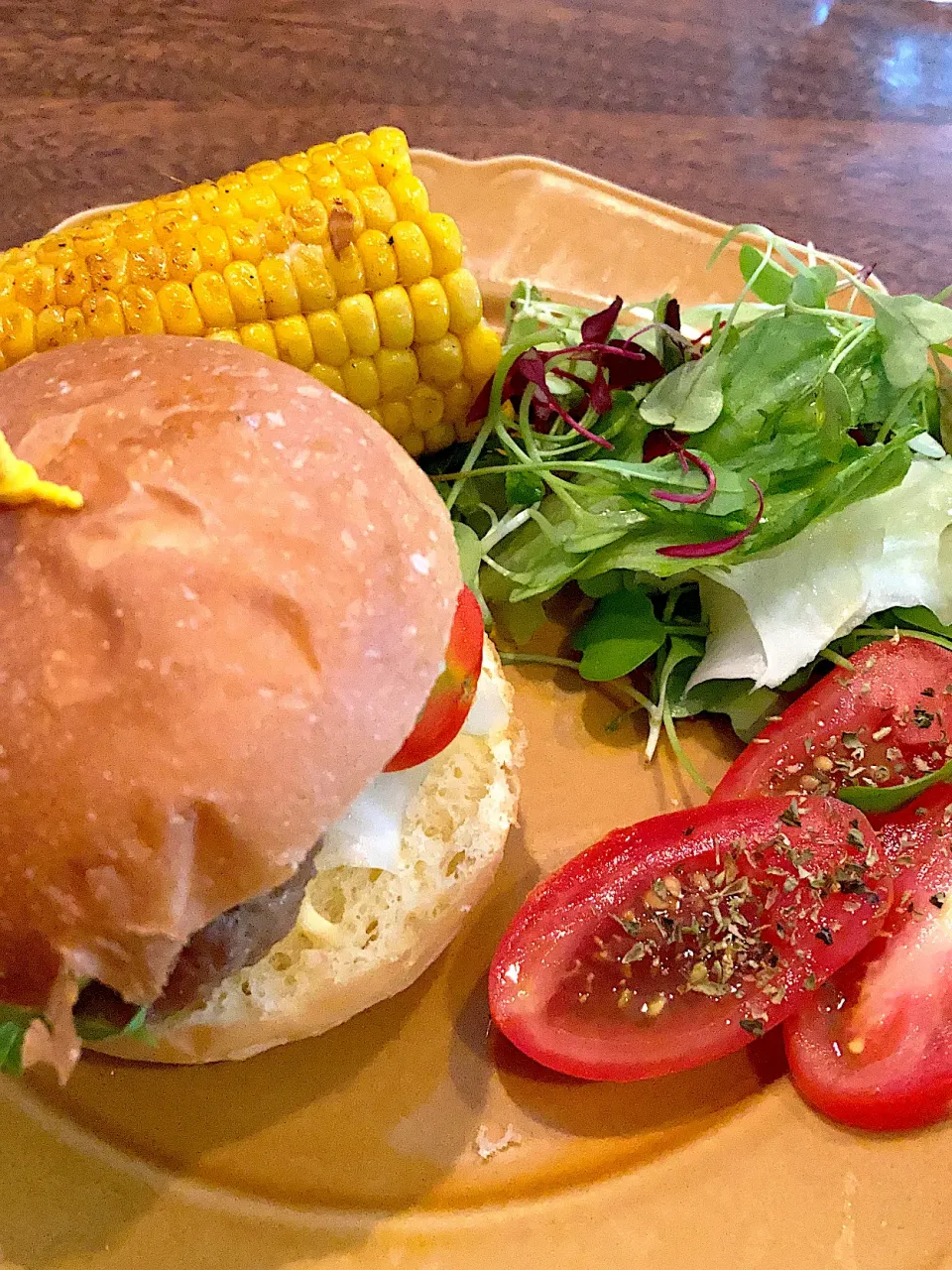 ランチ🍔ハンバーガー|kaoさん