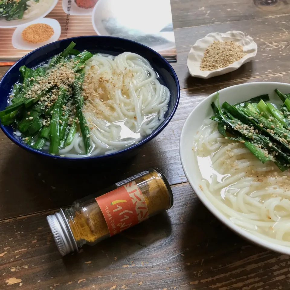 Snapdishの料理写真:にらひやむぎ|koji toyodaさん