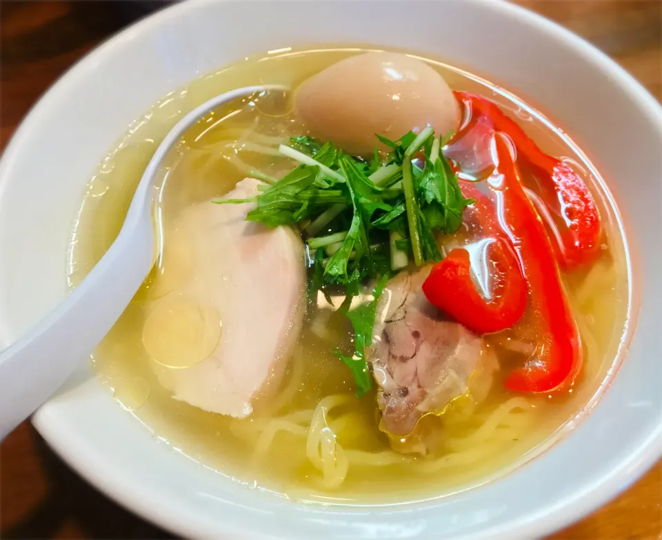 Snapdishの料理写真:鶏のSioらーめん＋味付玉子🍜|toshi,I🍴さん