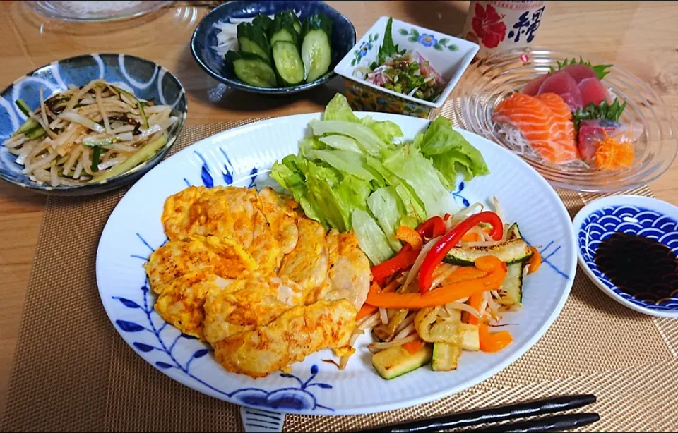 鶏むね肉のピカタ 夏野菜炒め添え
お造り三種
鯵の韓国風なめろう
大根ときゅうりの中華サラダ|A-YA-YA-YAさん