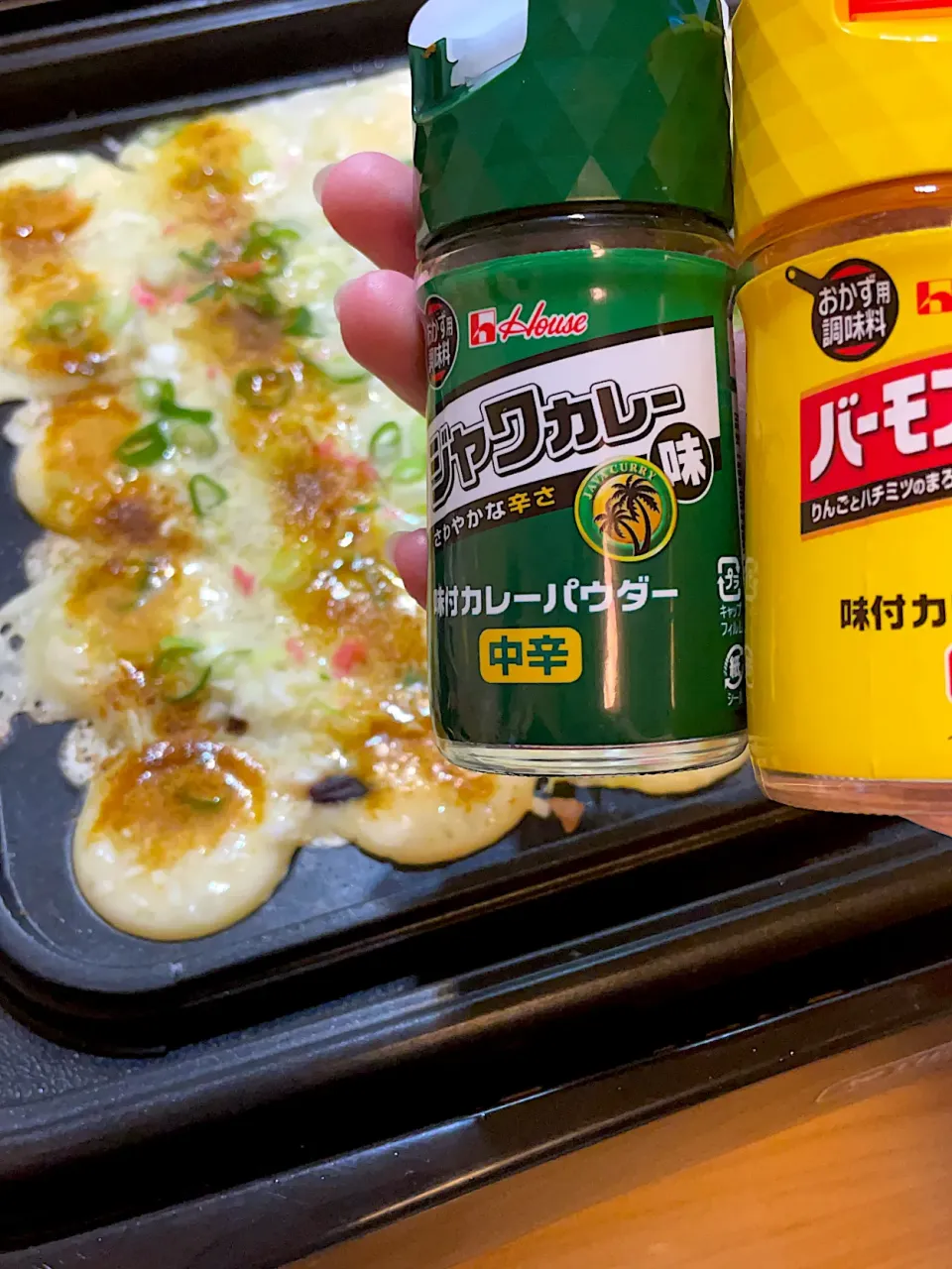 今日はのんびりタコパ〜🐙カレー味もやってみたよ🍛|かおたまさん