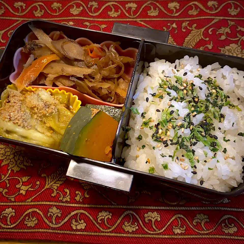 牛蒡と牛肉の煮物と、焼き茄子と、南瓜の煮物と、青菜のふりかけご飯弁当|もえさん