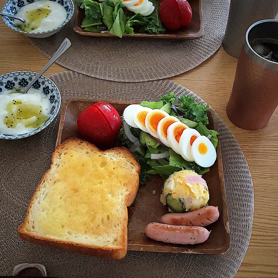 Snapdishの料理写真:朝食|ツインうさぎさん