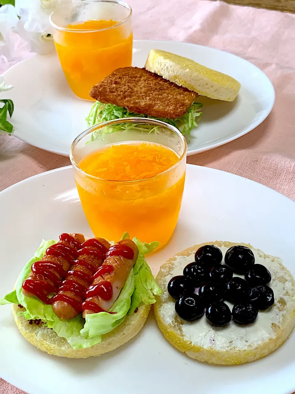 Snapdishの料理写真:イングリッシュマフィンでお昼ご飯🍽𓈒𓂂𓏸|❁︎na--na❁︎Nさん