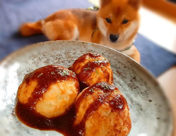 Snapdishの料理写真:たこ焼き～カレーソース|chiaraさん