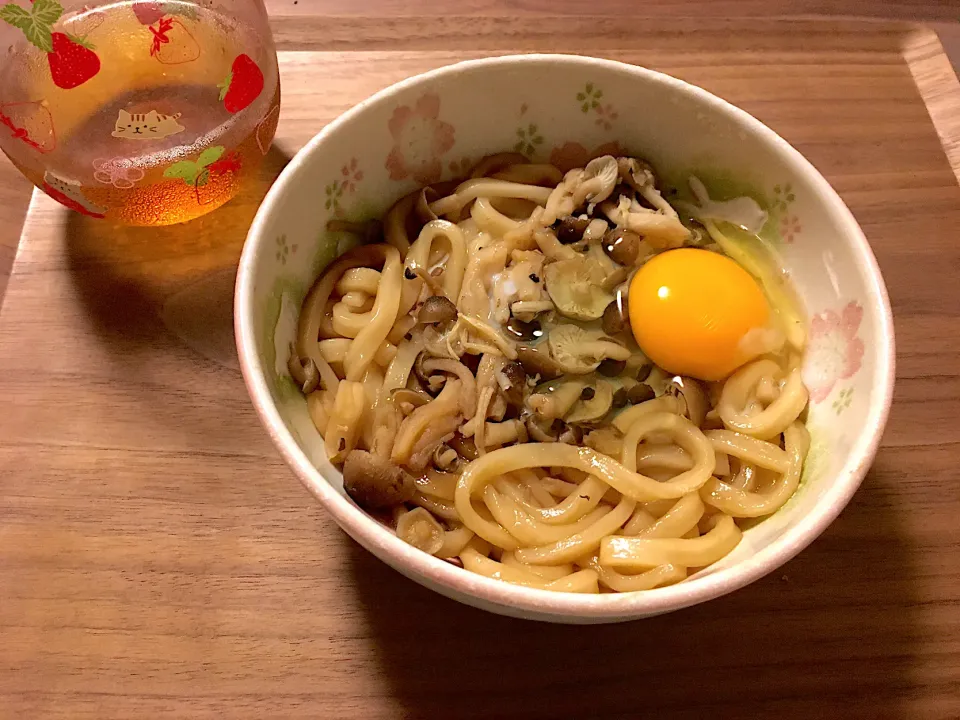 山本ゆりさんの本の、すき焼きうどん|にゃふてんさん