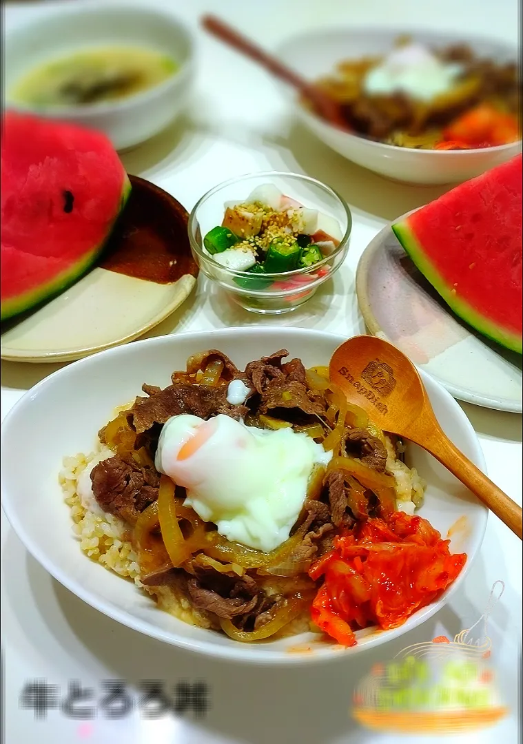 noeさんの料理 いつかの晩御飯シリーズ💓牛肉とろろ丼💓|みったんさん