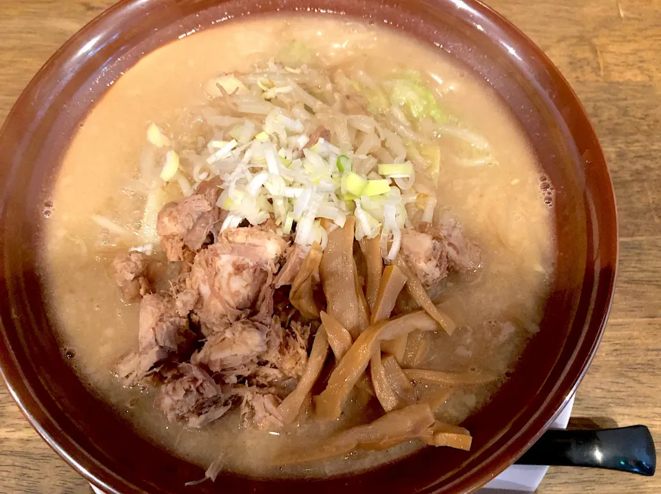 Snapdishの料理写真:や味噌ラーメン|utayataさん