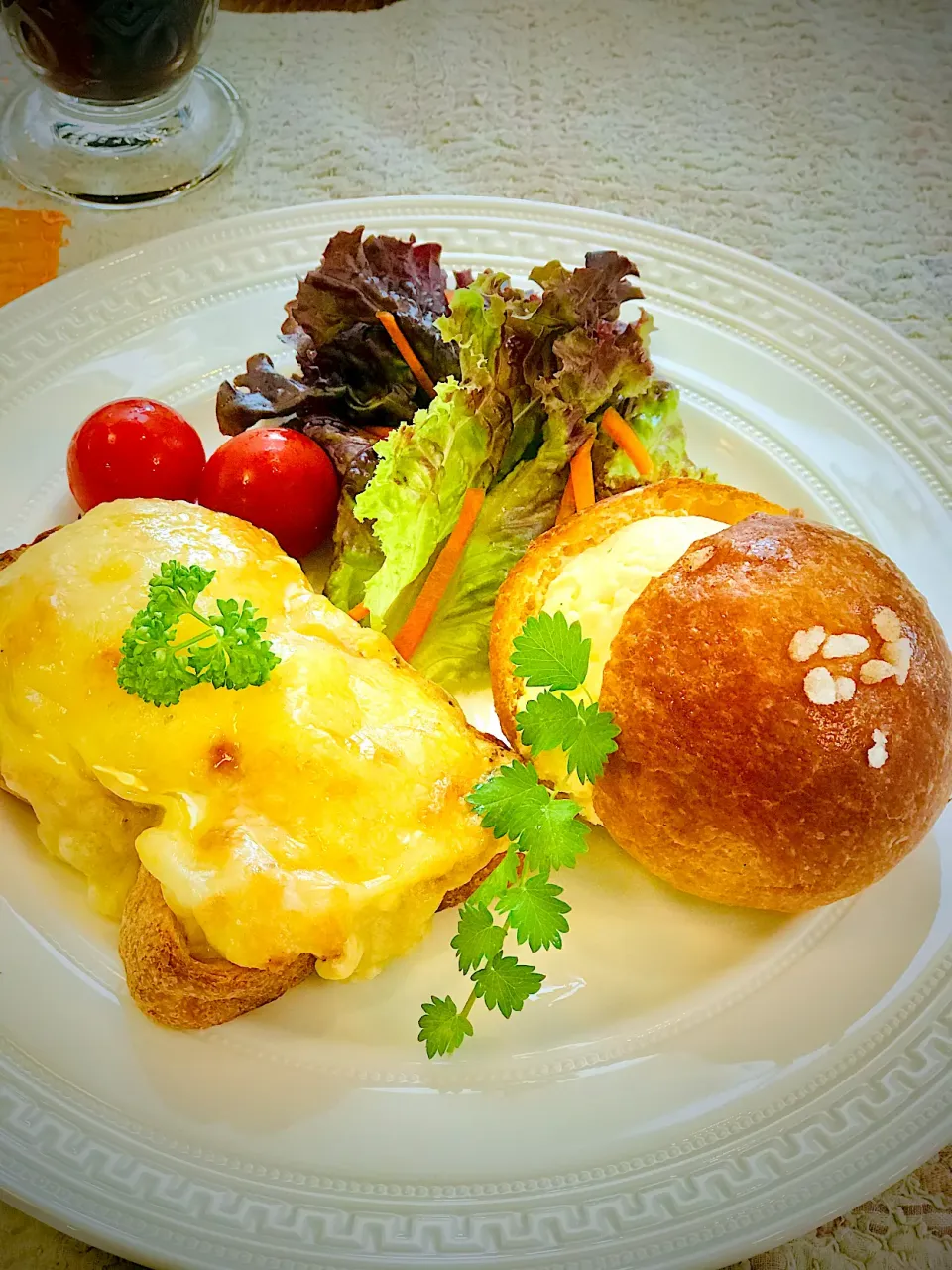 朝食🧀チーズトーストとマリトッツォ💕|ブルースプーンさん