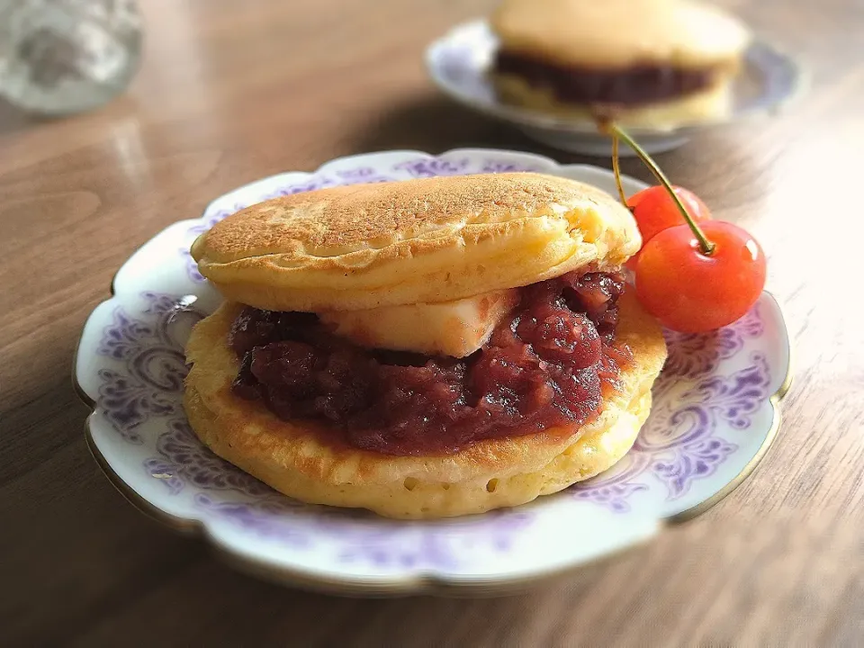 Snapdishの料理写真:あんバターどら焼き|古尾谷りかこさん