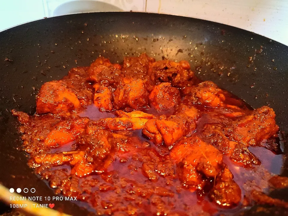 Snapdishの料理写真:hyderabad chicken|Tanya Bhakatさん