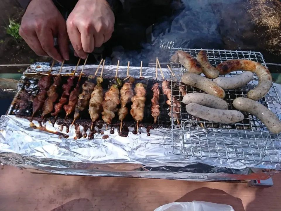 『BBQと言えば焼き鳥（笑）　タレの黄金比と自家製ハーブソーセージ』|seri-chanさん